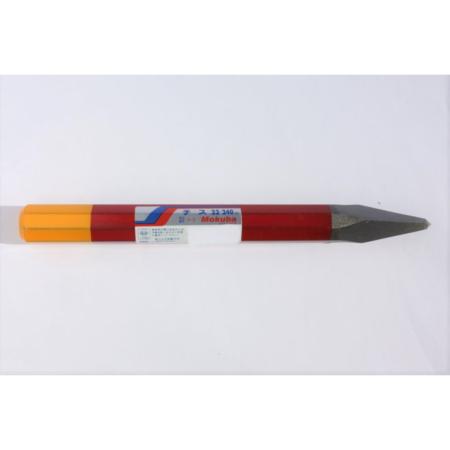 Cincel con punta de diamante, fabricado en acero al carbono japonés.