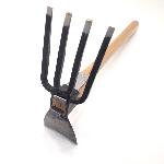 Pequeño escardillo japonés